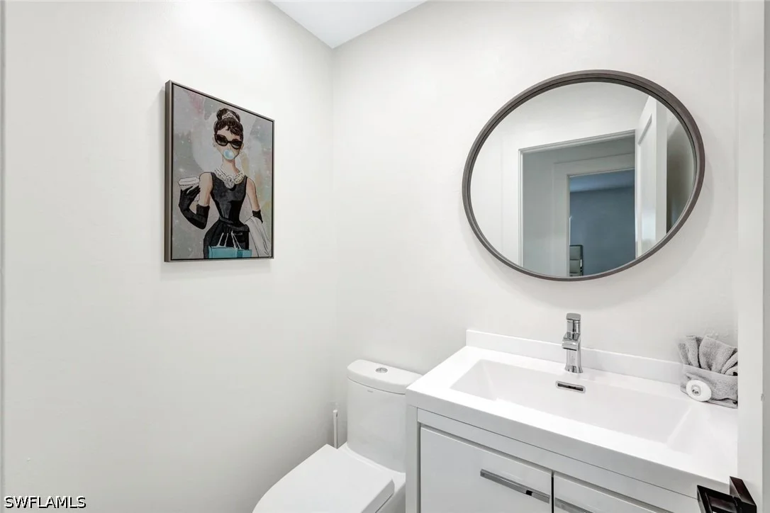 Photo of 596 105th Avenue N