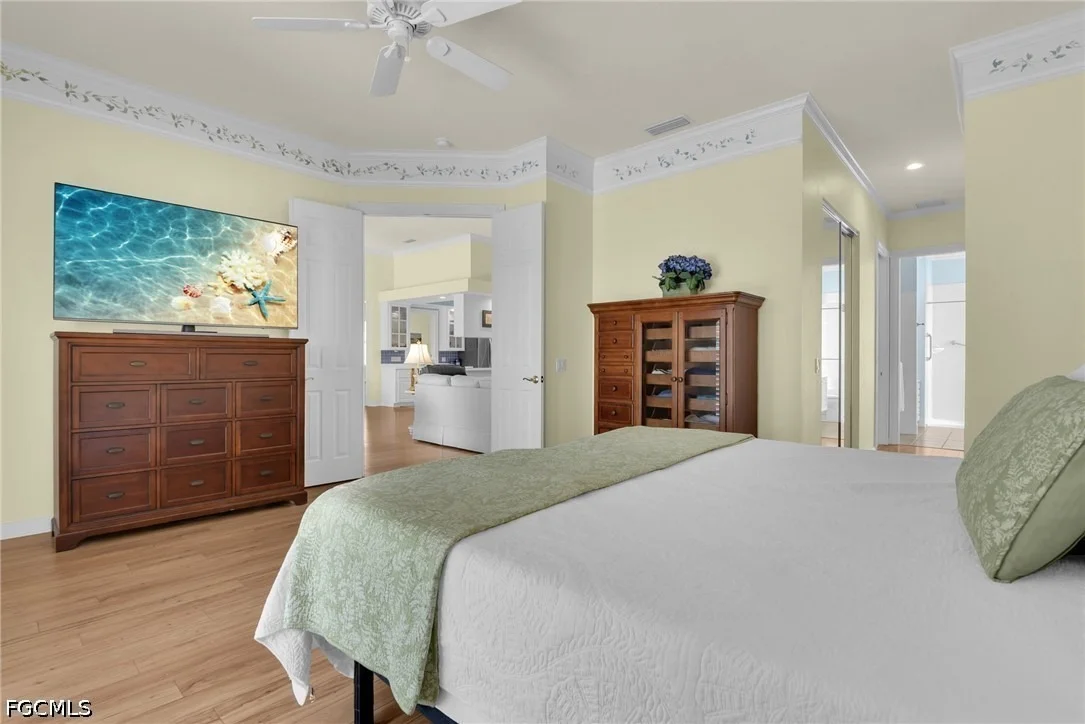 Photo of 5843 Charlton Way