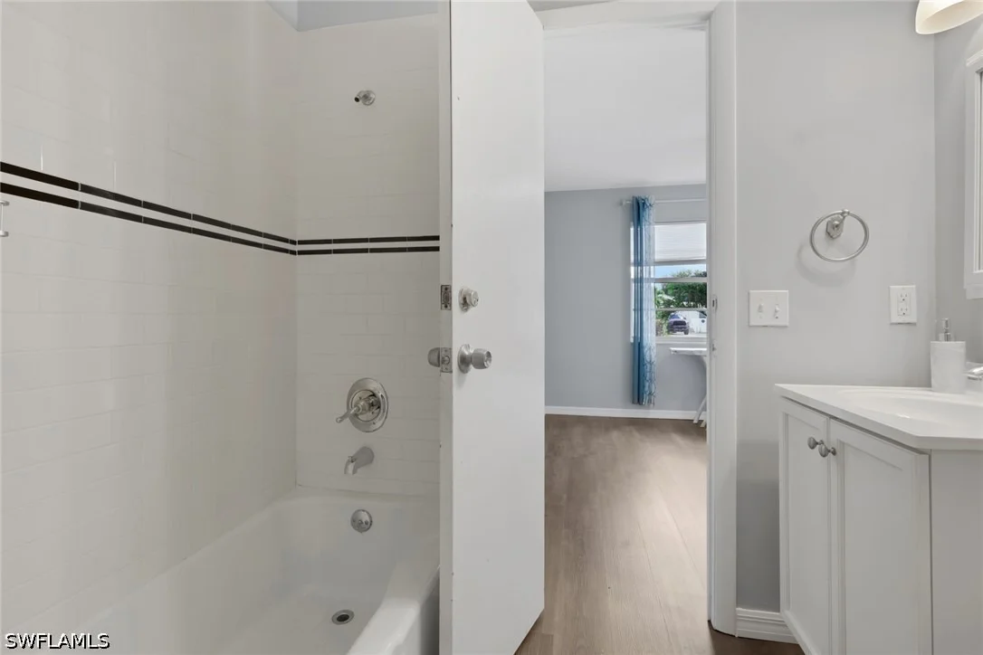 Photo of 862 95th Avenue N