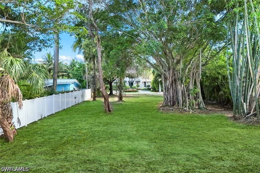 Photo of 760 1st Avenue N