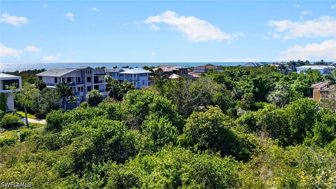 Photo of 707 Waterside Drive