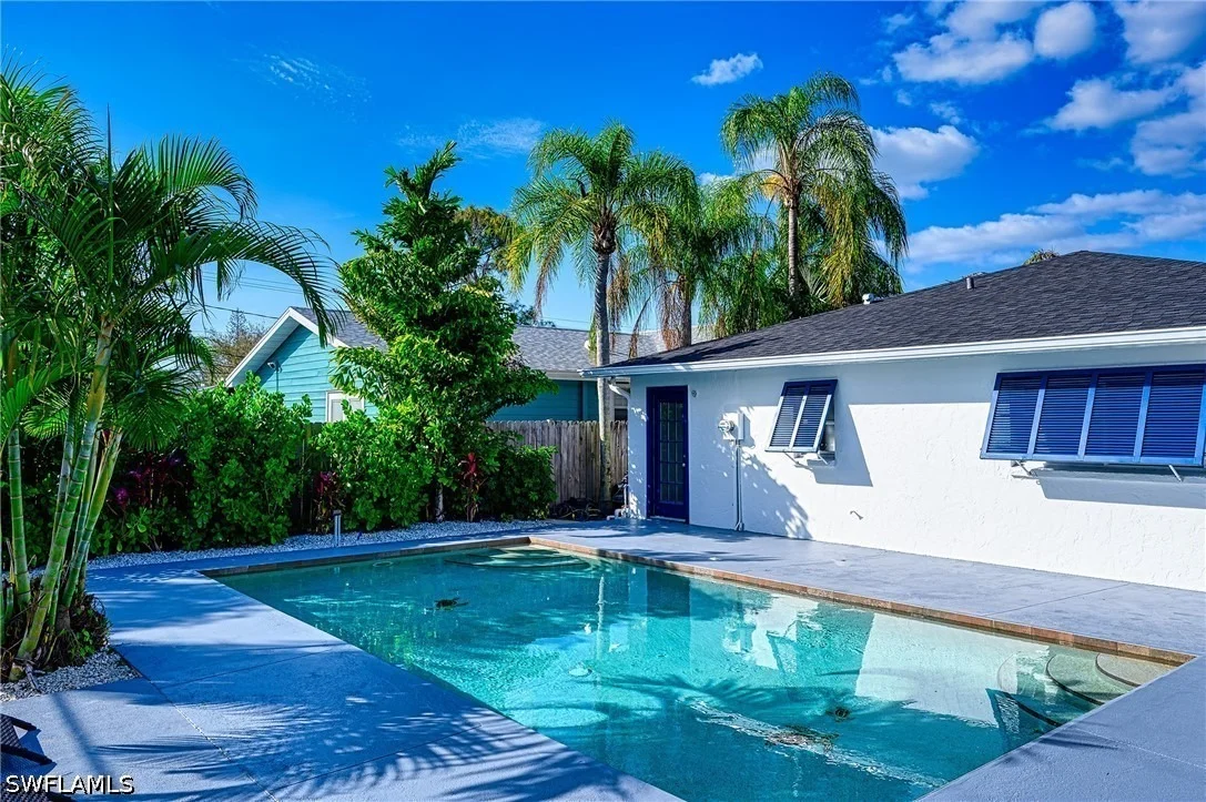 Photo of 810 103rd Avenue N