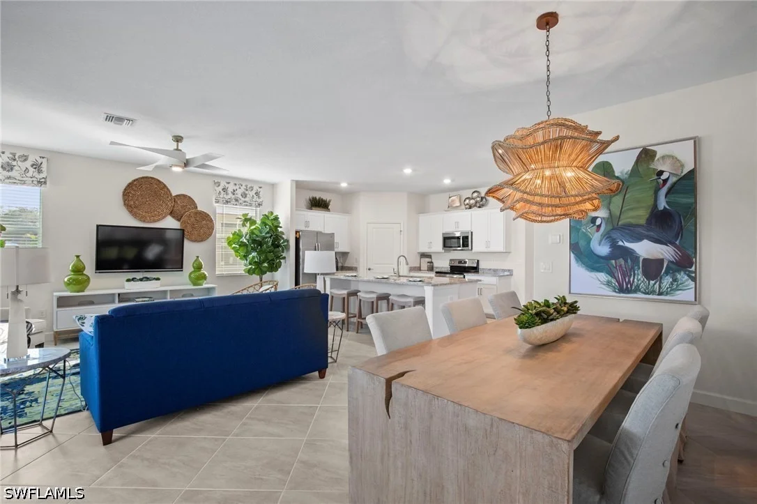 Photo of 3103 E Windsor Drive