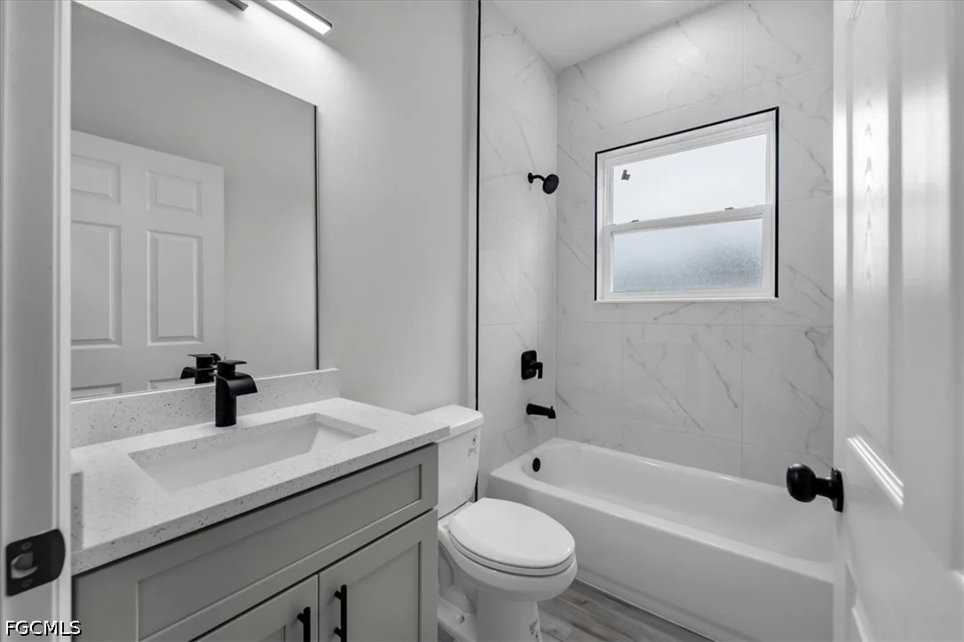 Photo of 4663 Ponce De Leon Boulevard