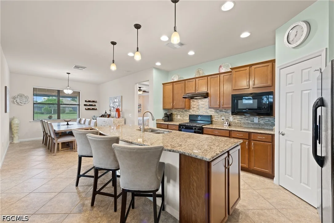 Photo of 7022 Live Oak Drive