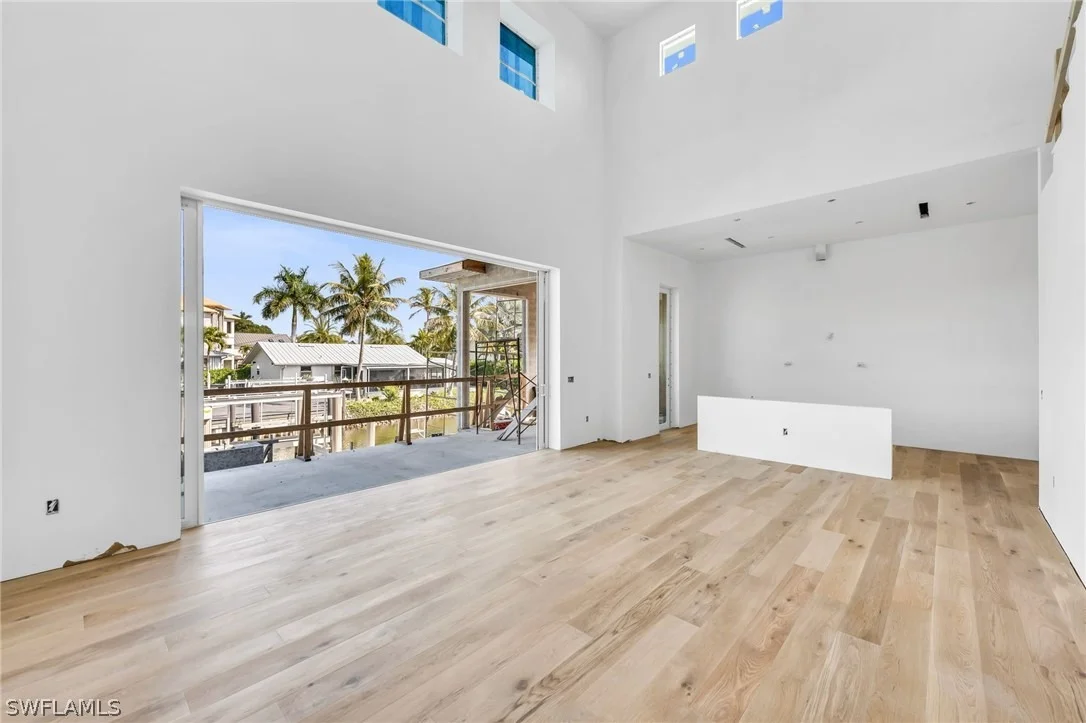 Photo of 2649 Riverview Drive