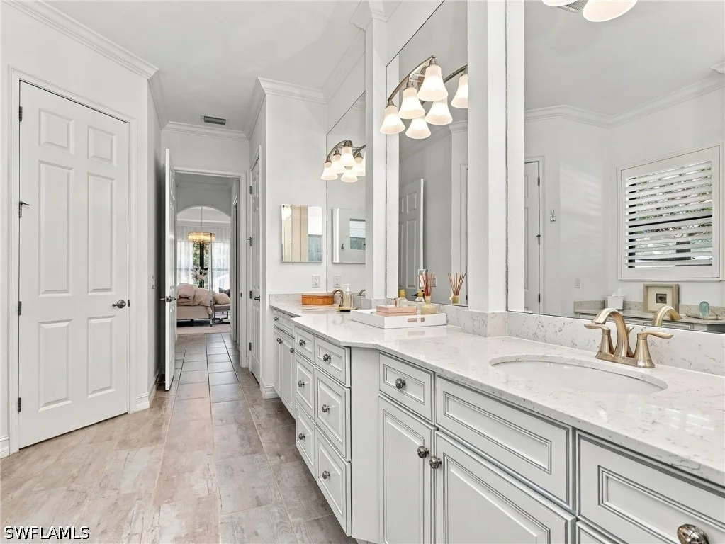 Photo of 2227 Somerset Place