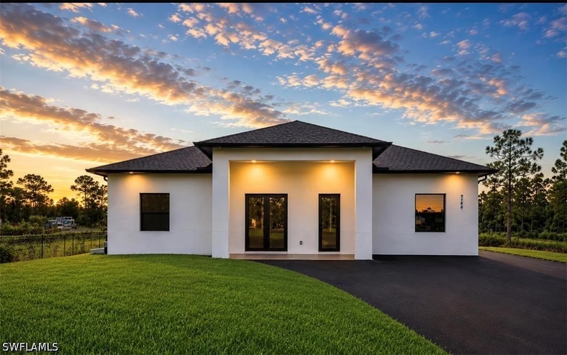Photo of 4164 Everglades Boulevard N