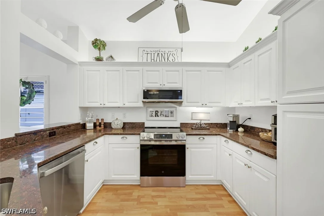 Photo of 129 Sabal Lake Drive