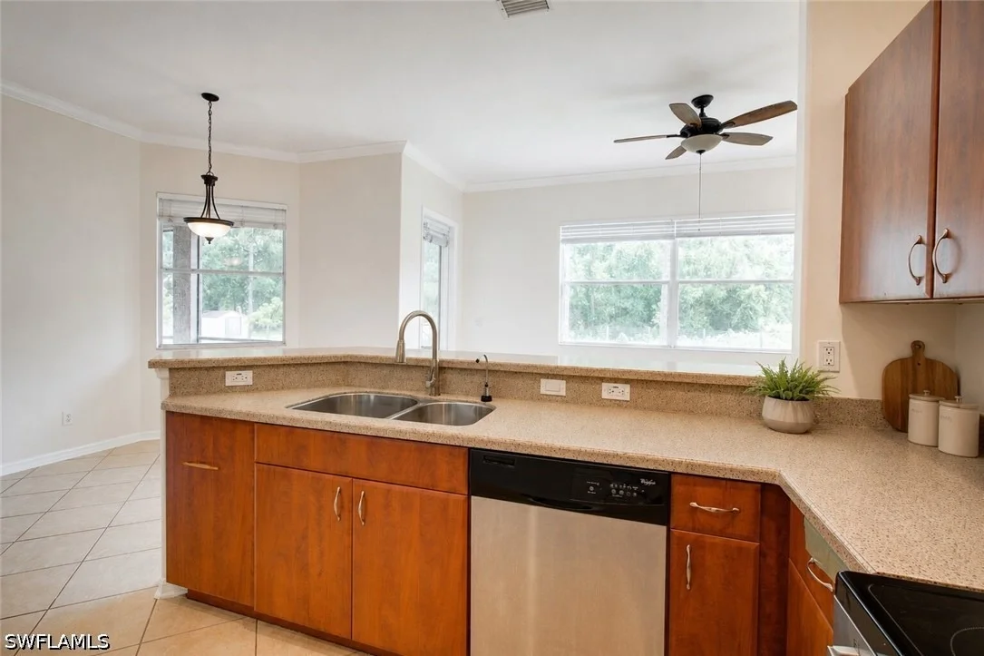 Photo of 3741 6th Avenue SE
