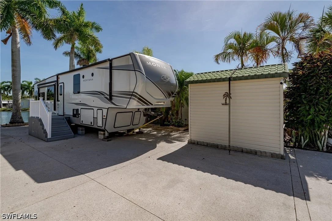 Photo of 1146 Silver Lakes Boulevard
