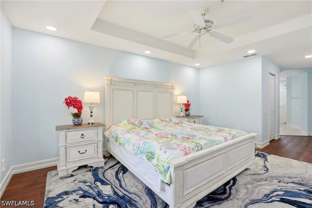 Photo of Unit 201 at 817 Carrick Bend Circle