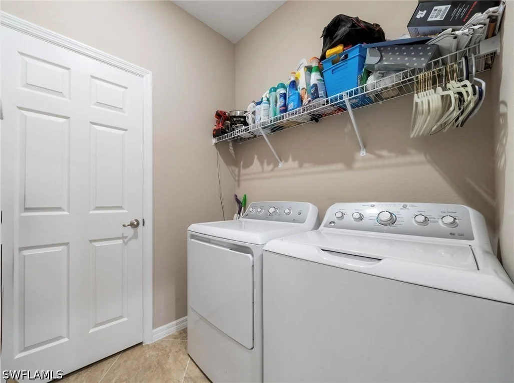 Photo of 9086 Woodhurst Drive