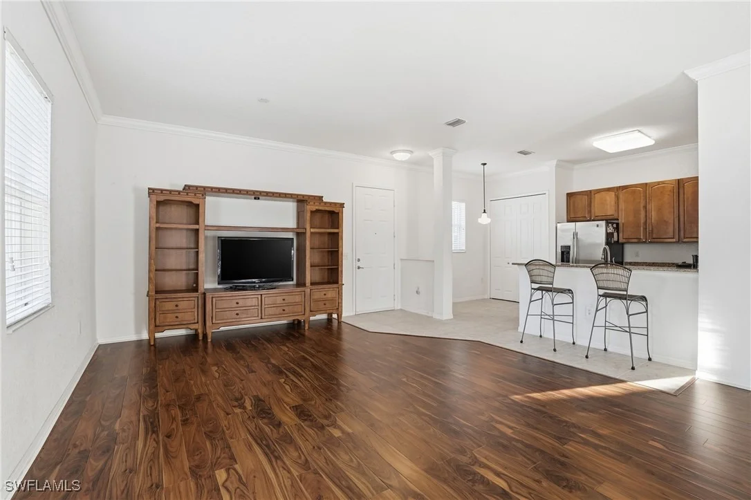 Photo of Unit 604 at 970 Peggy Circle