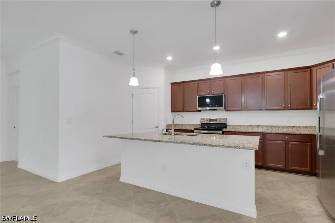 Photo of 9469 Foxglove Lane