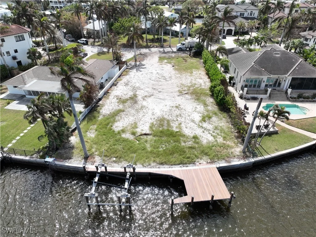 Photo of 191 Seabreeze Avenue
