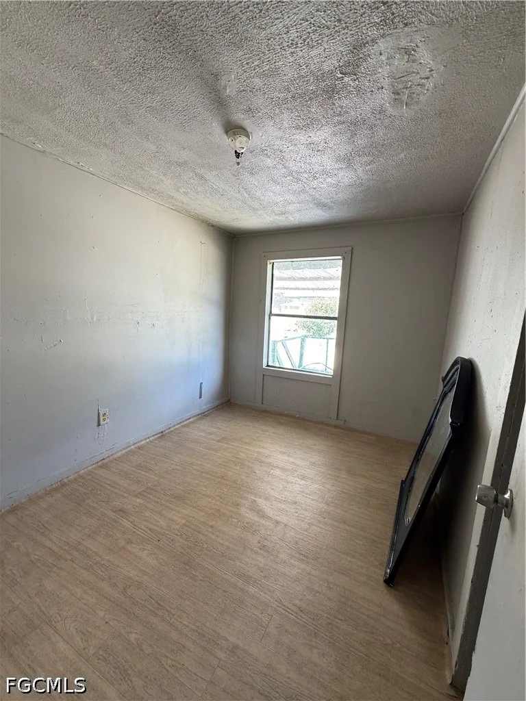 Photo of 1091 Gamble Street