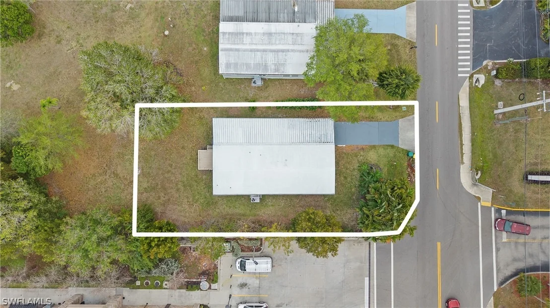 Photo of 851 Manatee Road
