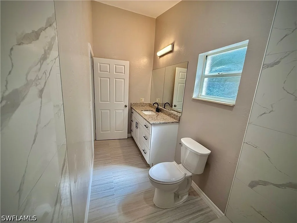 Photo of 241 8th Street SE
