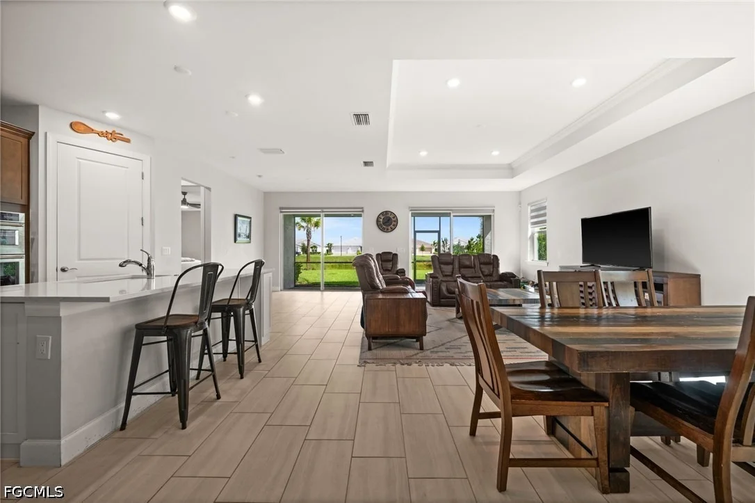 Photo of 42364 Edgewater Drive