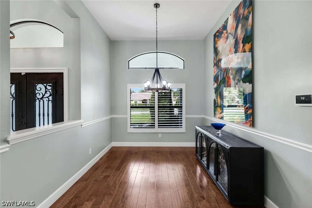 Photo of 520 Raven Way