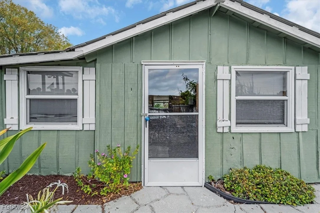 Photo of 1083 Sunset Strip