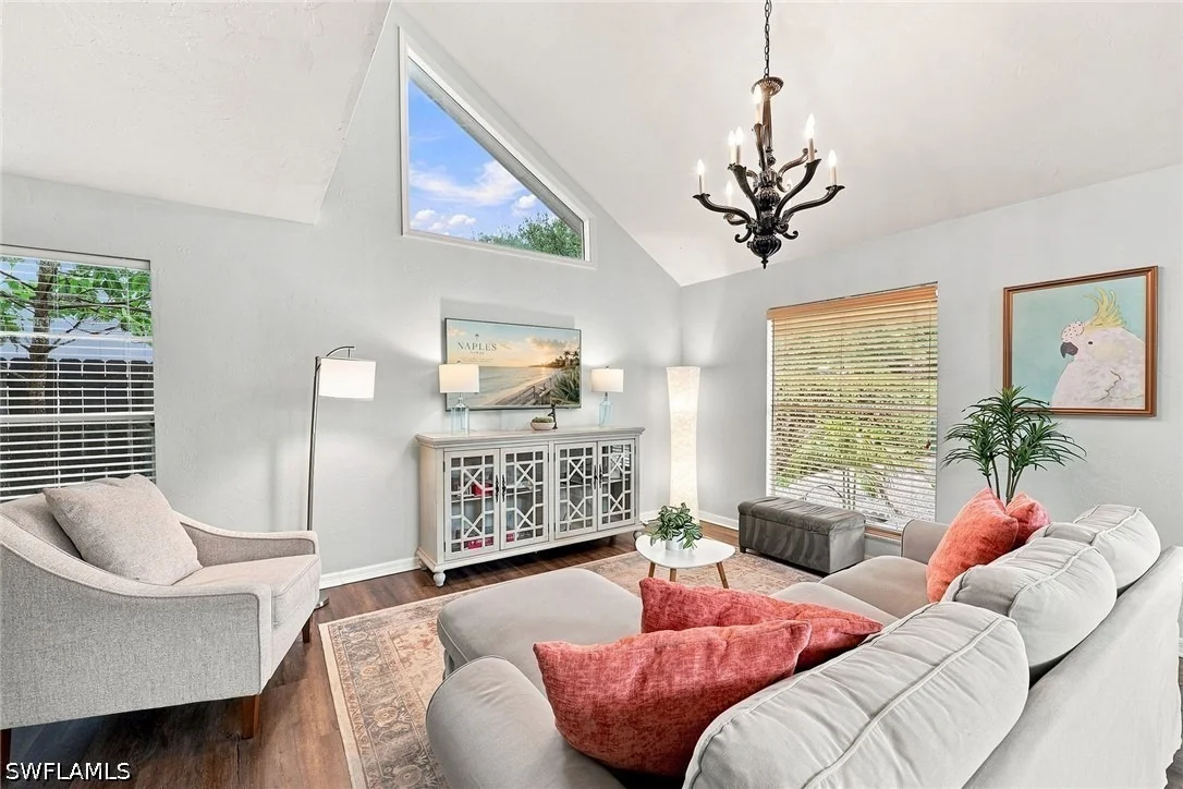 Photo of 862 97th Avenue N