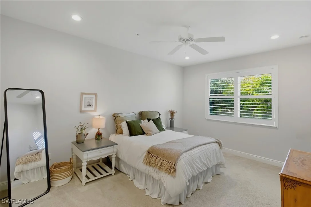 Photo of Unit 1908 at 6947 Avalon Circle