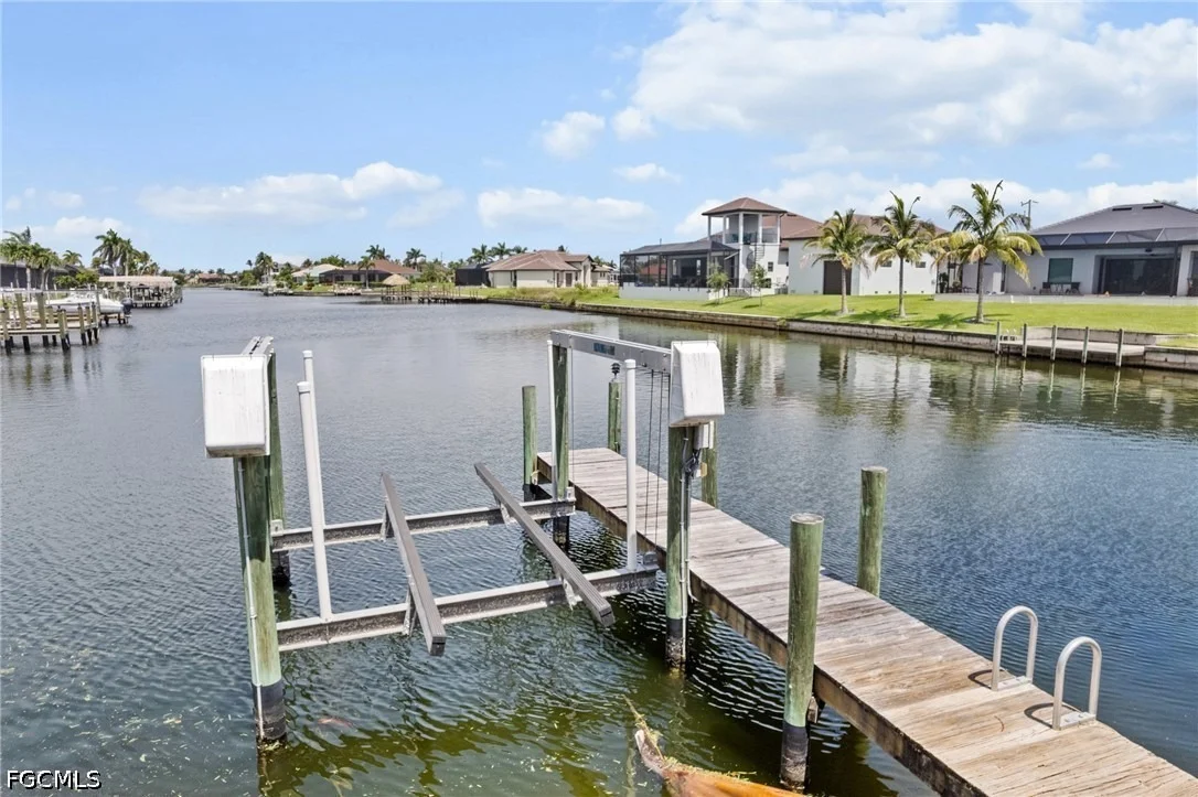 Photo of 4007 Surfside Boulevard