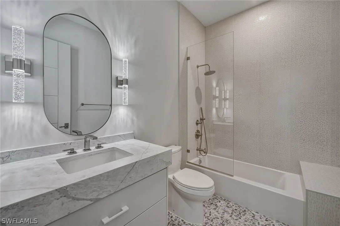 Photo of 598 Spinnaker Drive