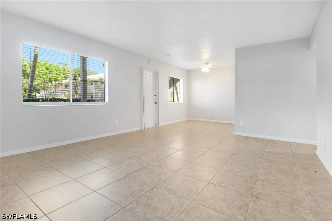 Photo of Unit P4 at 4635 Bayshore Drive