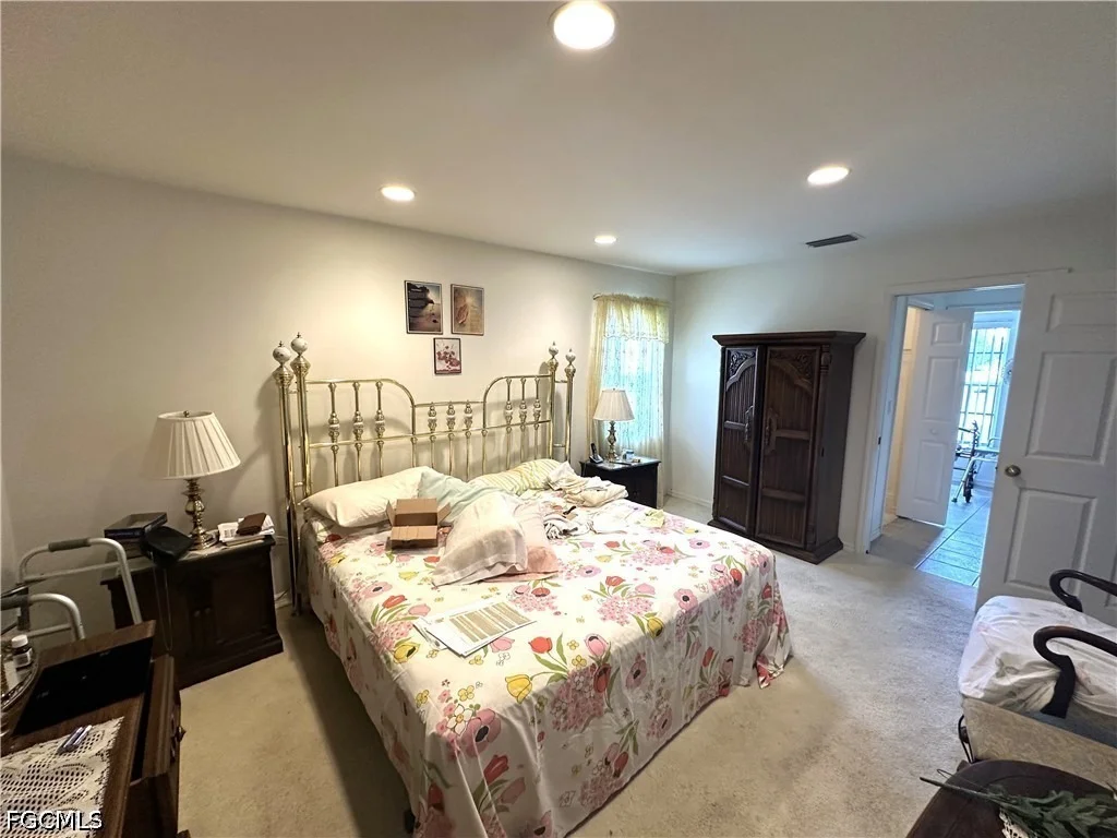 Photo of 2409 Del Ray Place