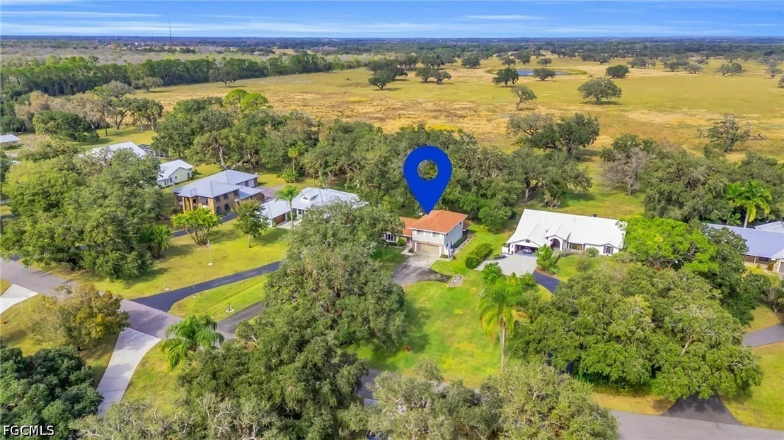 Photo of 1210 Riverbend Drive