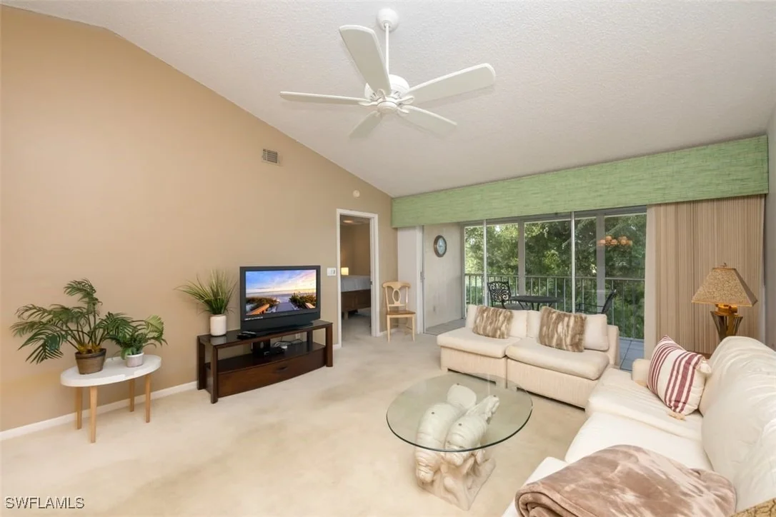 Photo of Unit B306 at 5965 Bloomfield Circle