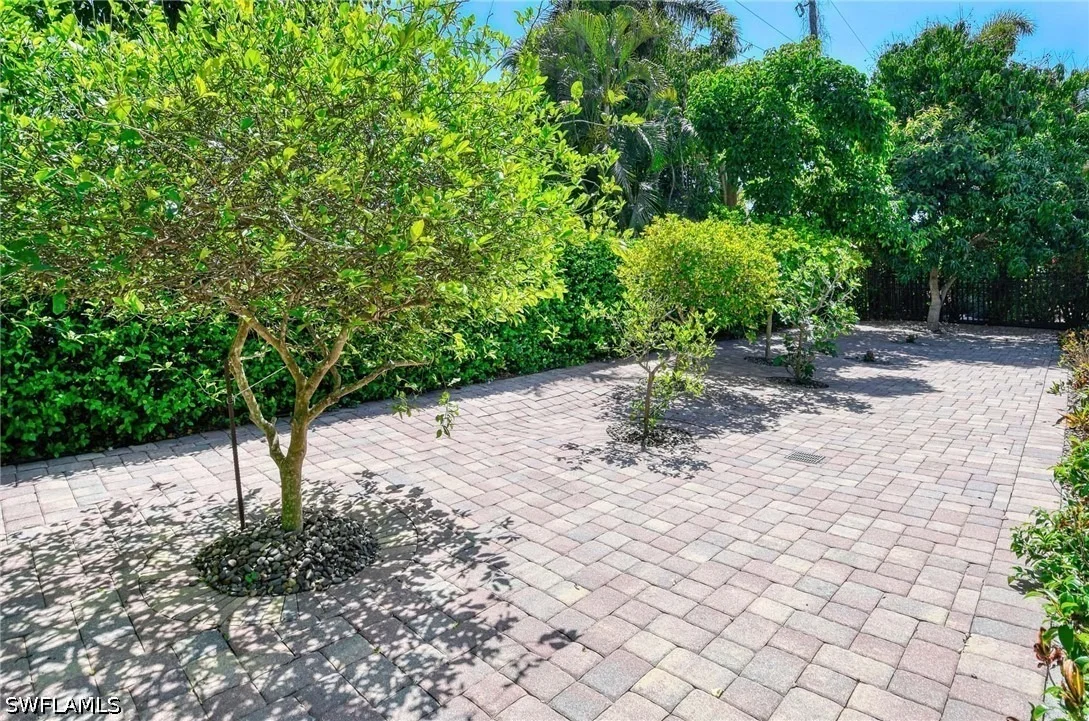 Photo of 672 Fairway Terrace