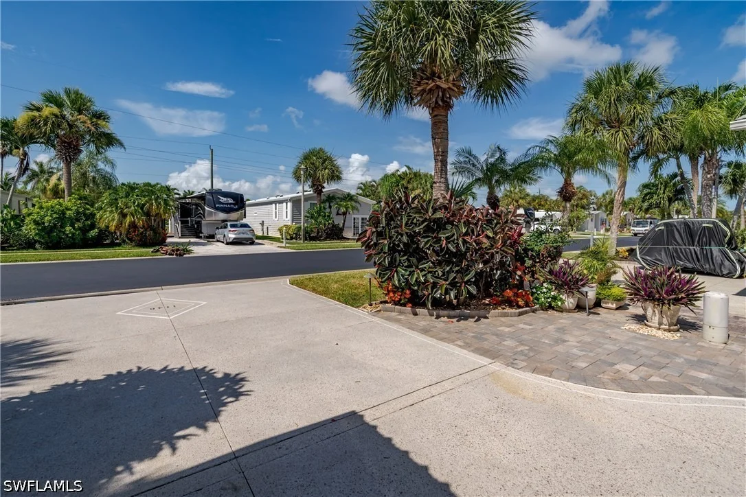 Photo of 1146 Silver Lakes Boulevard