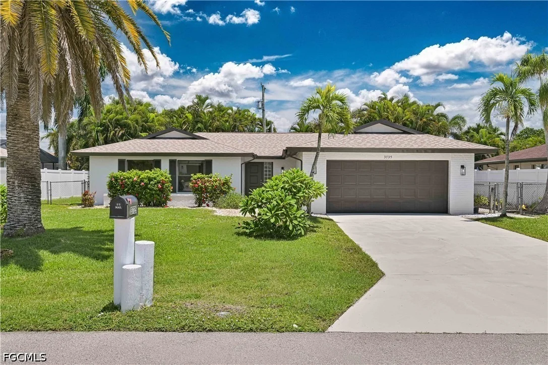 Photo of 3735 SE 3rd Place