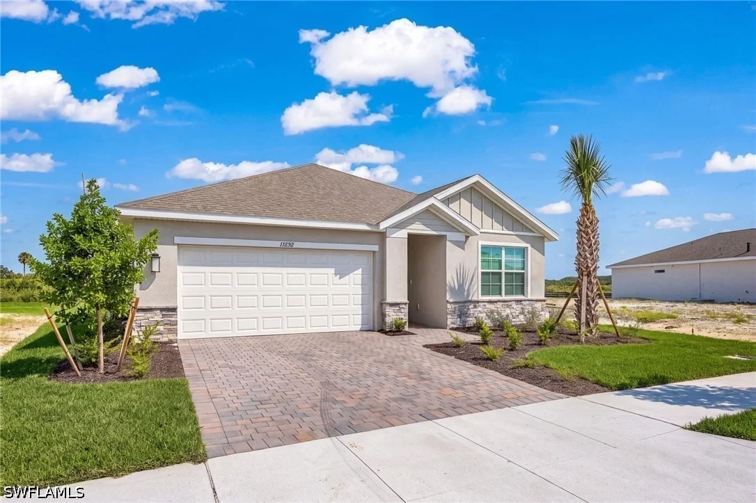 Photo of 17892 Shade Tree Loop