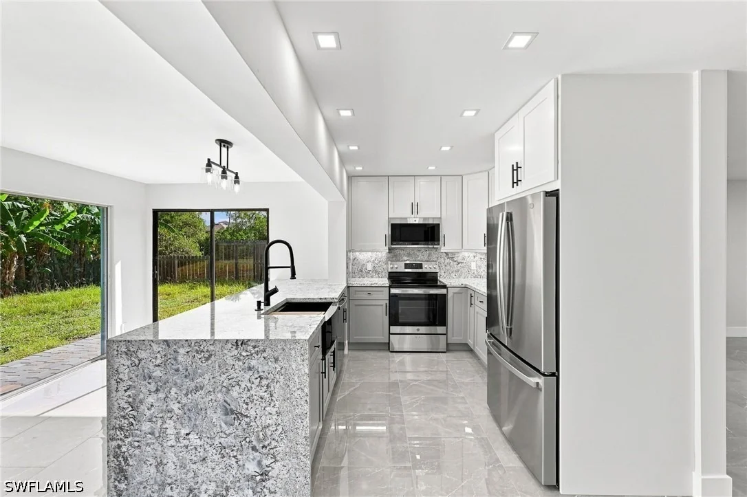 Photo of 47 River Court