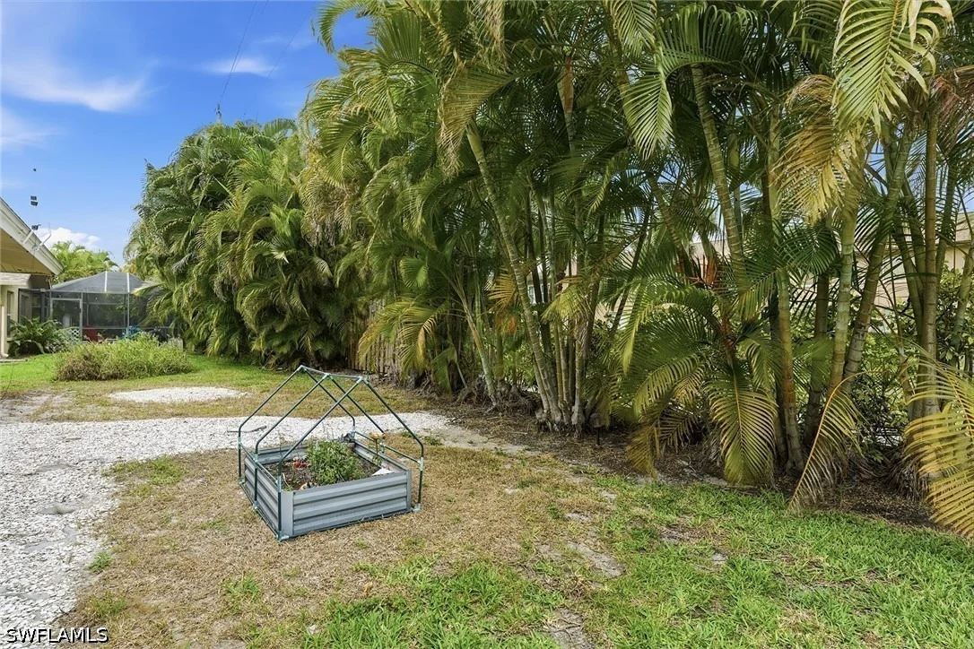 Photo of 4581 Chippendale Drive