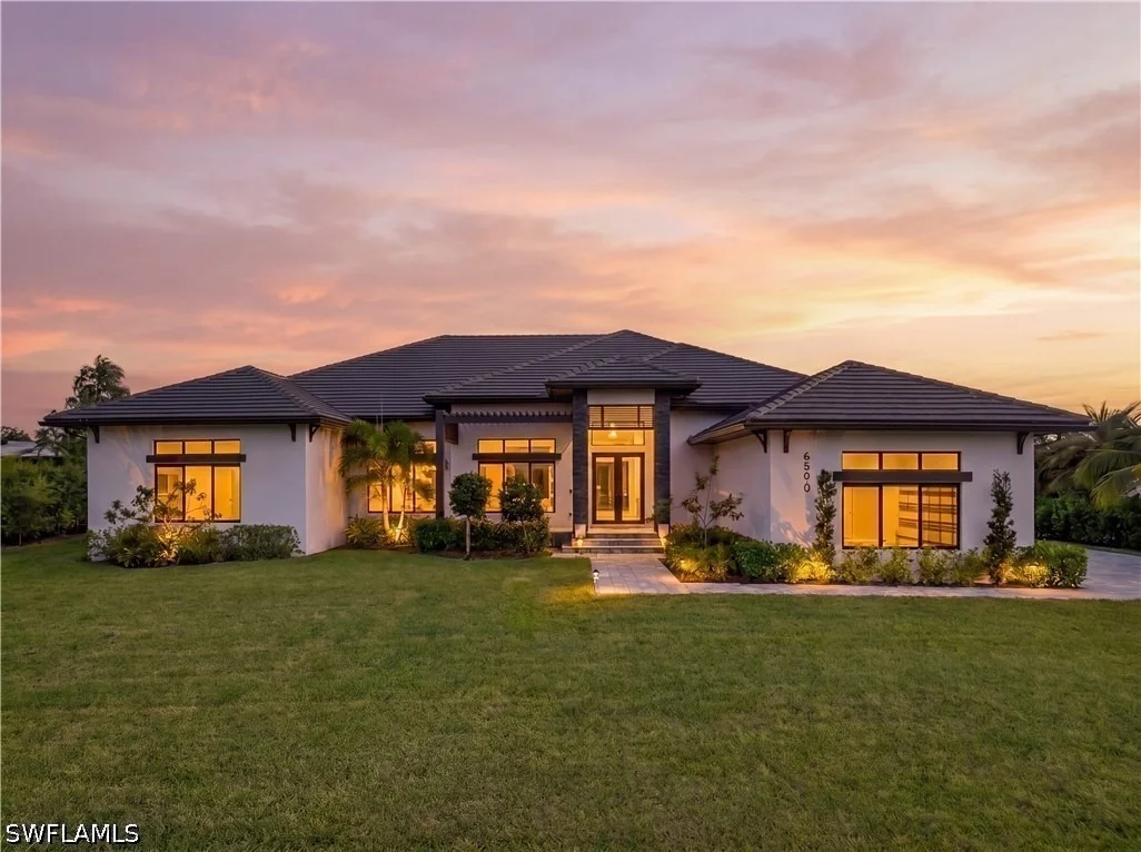Photo of 6590 Trail Boulevard