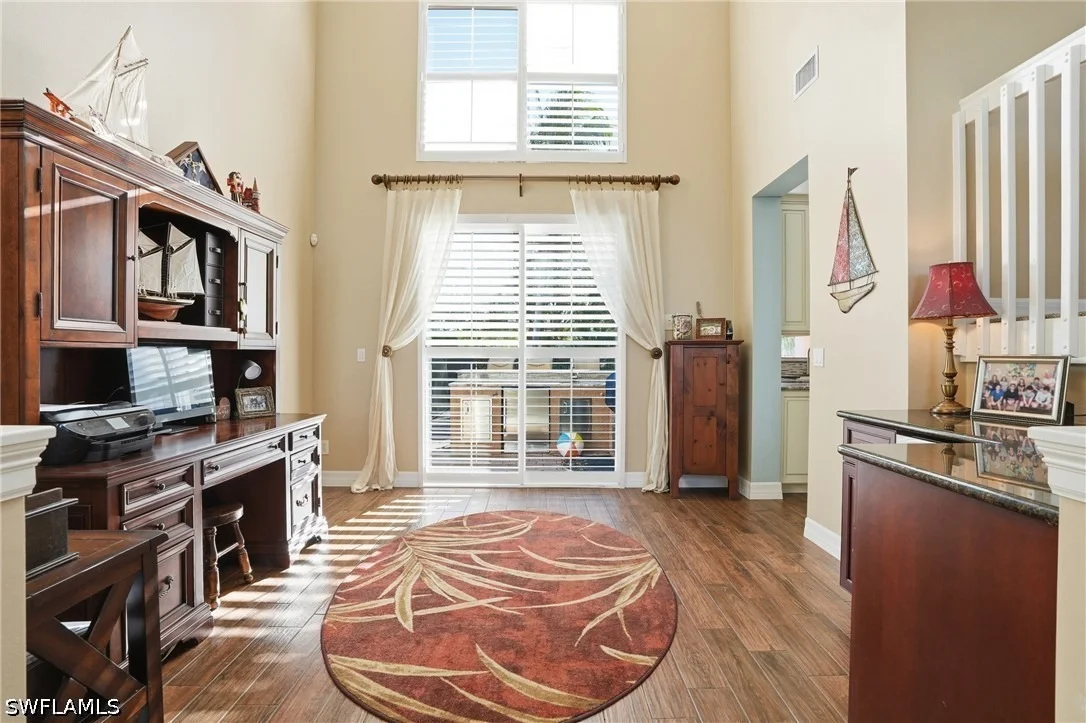 Photo of 1870 Ivory Cane Point