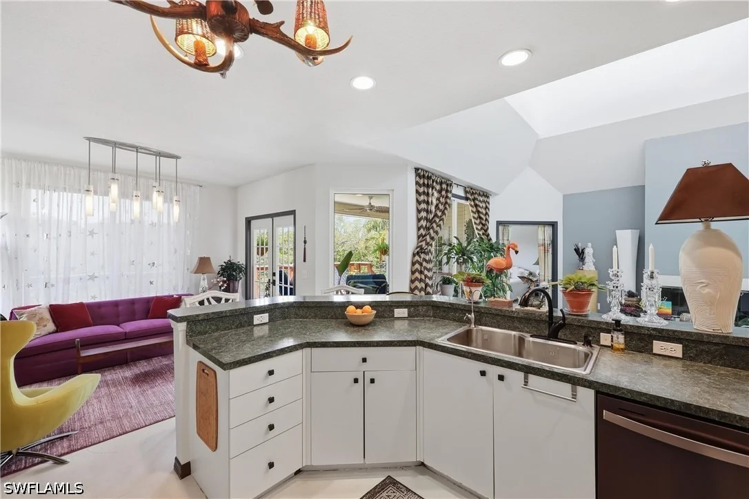 Photo of 2958 Poplar Street