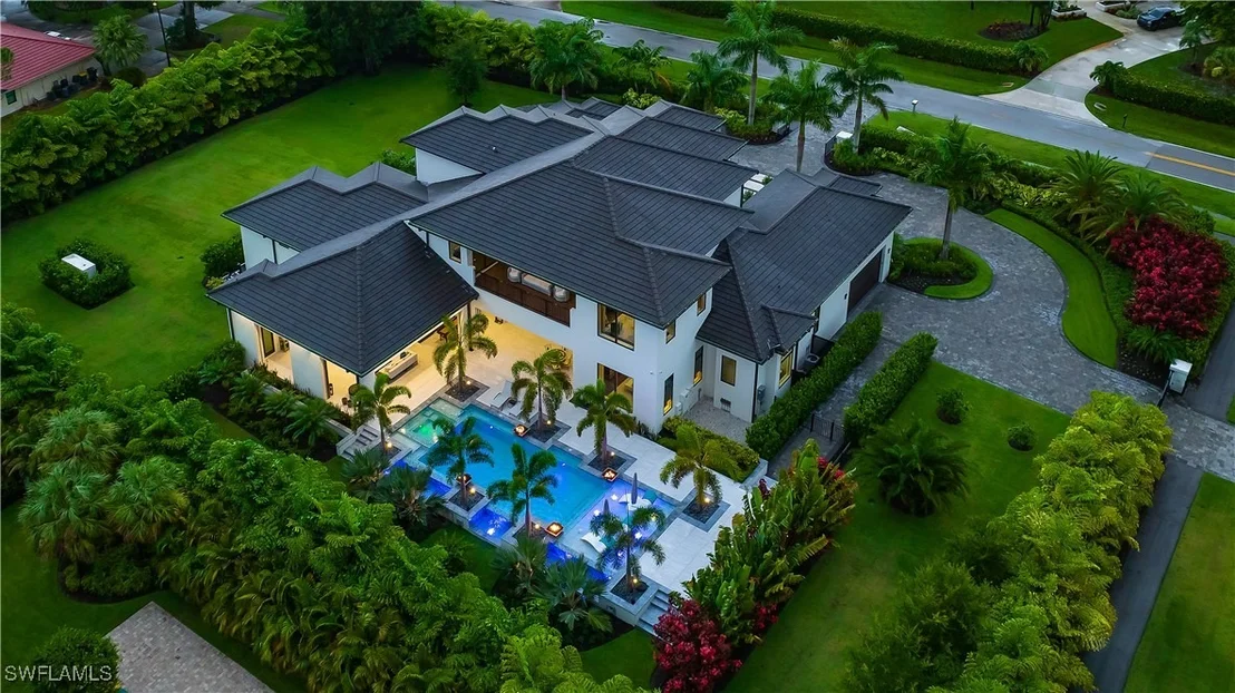 Photo of 882 CASSENA Road