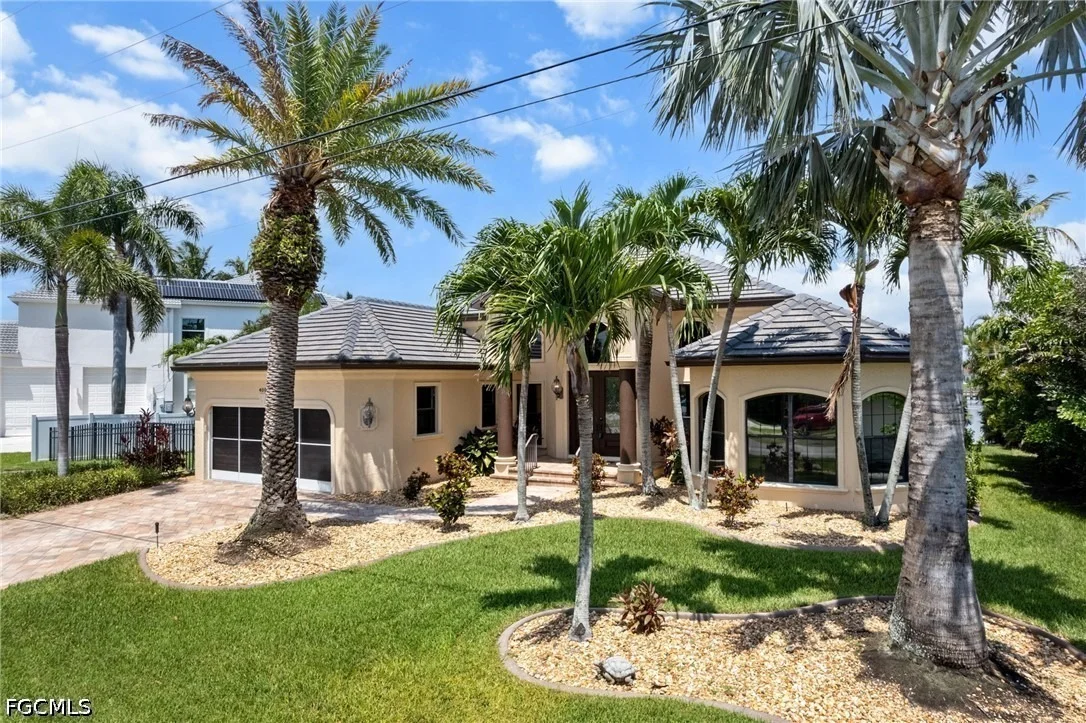 Photo of 4007 Surfside Boulevard