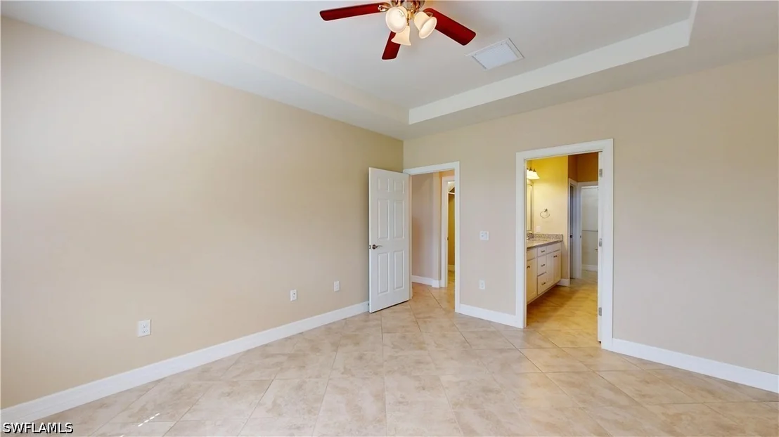 Photo of 6264 Victory Drive
