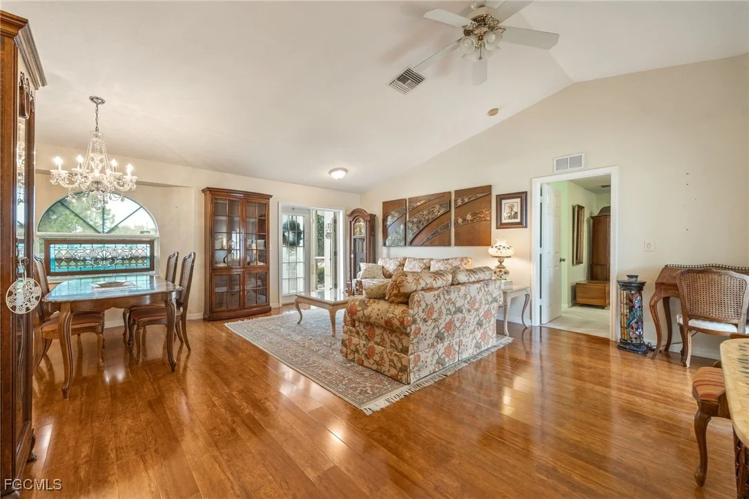 Photo of 1197 April Avenue