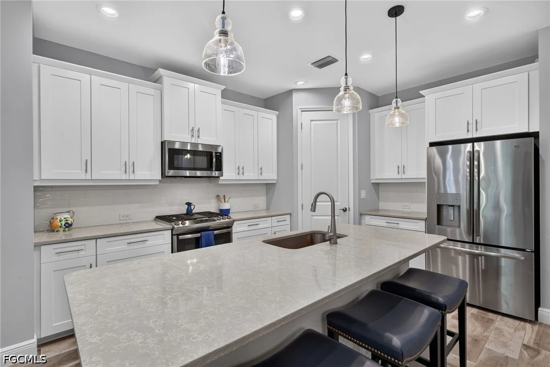 Photo of 2183 Marquesa Circle