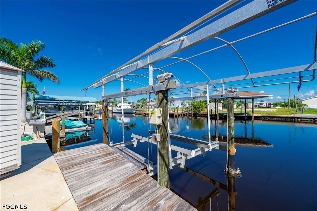 Photo of 3908 Coconut Drive