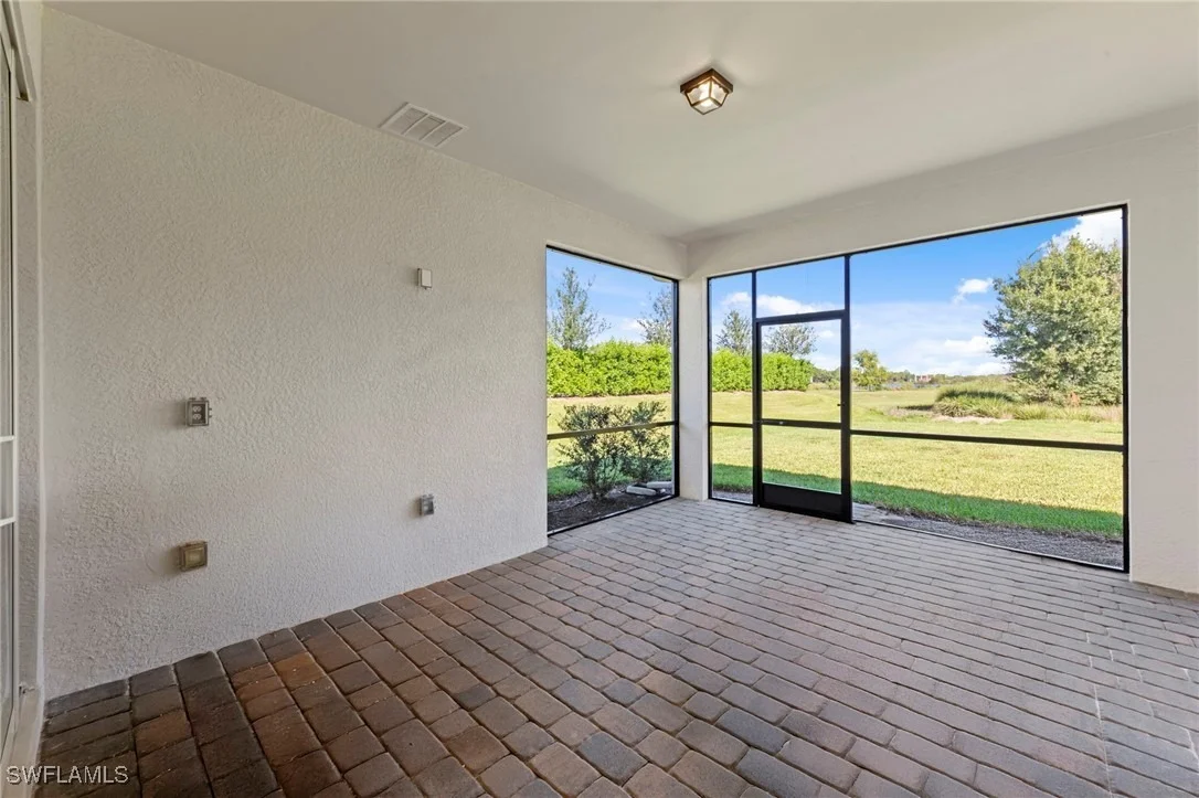 Photo of 42051 Edgewater Drive